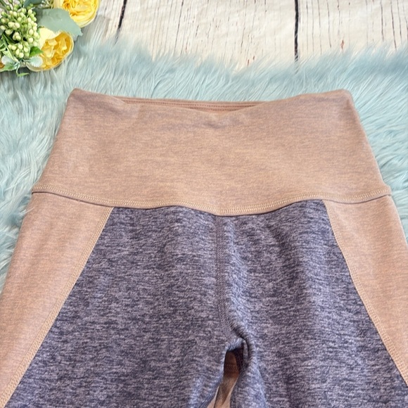 Beyond Yoga Off Duty High Waisted Colorblock Long Leggings sz S - Picture 2 of 8